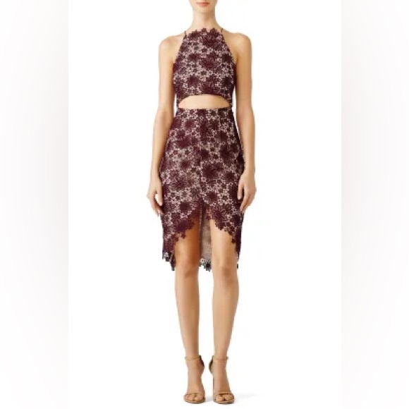 Stylestalker Rosale Lace Dress with Cut Out - Picture 2 of 9